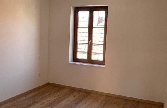 FAQ sur les fenêtres PVC double vitrage au Maroc